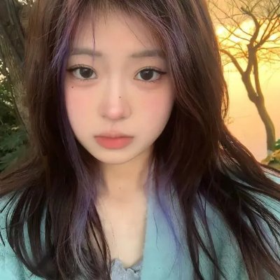 然后,她找到了我
